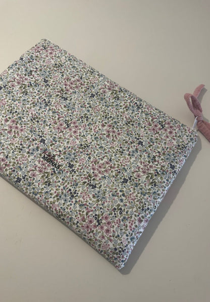 Funda tablet FLORES ROSA