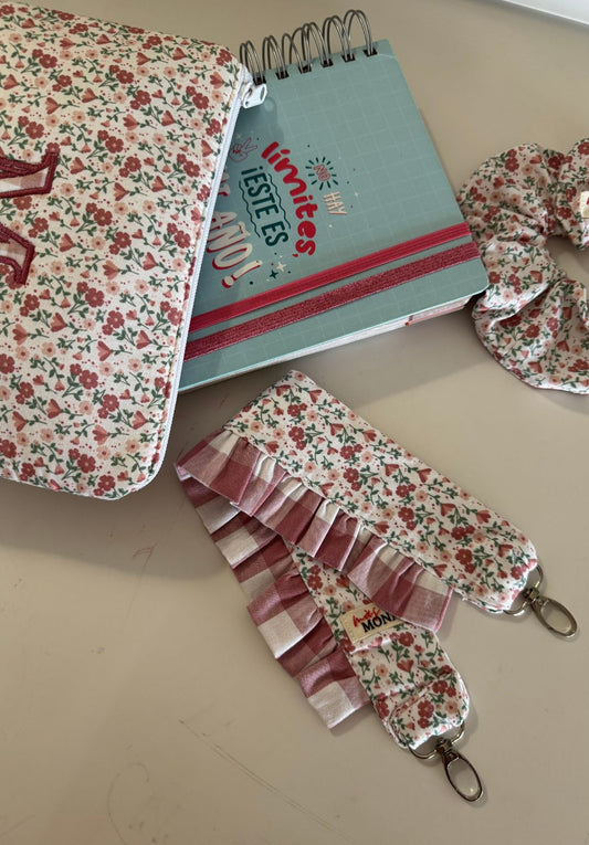 Portamóvil muñeca Flor Rosa