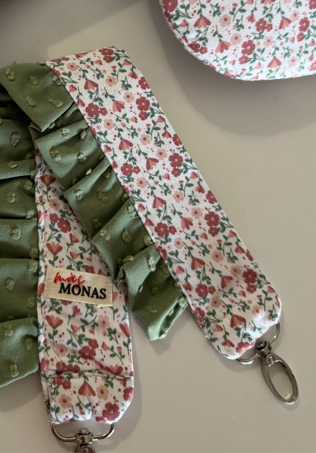 Portamóvil muñeca Volante Verde